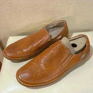 Stacy Adams slip on loafers size 9